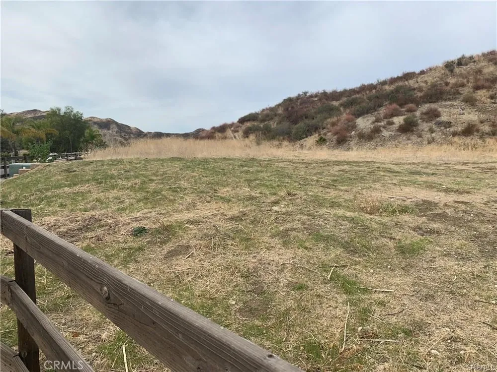 27198 Sand Canyon Road Canyon Country, CA 91387