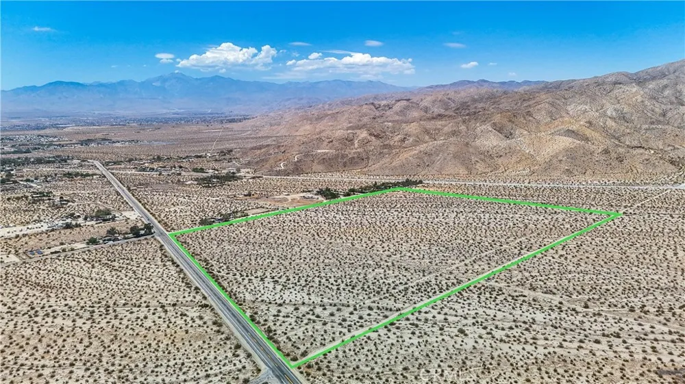 60 Dillon Road Sky Valley, CA 92241