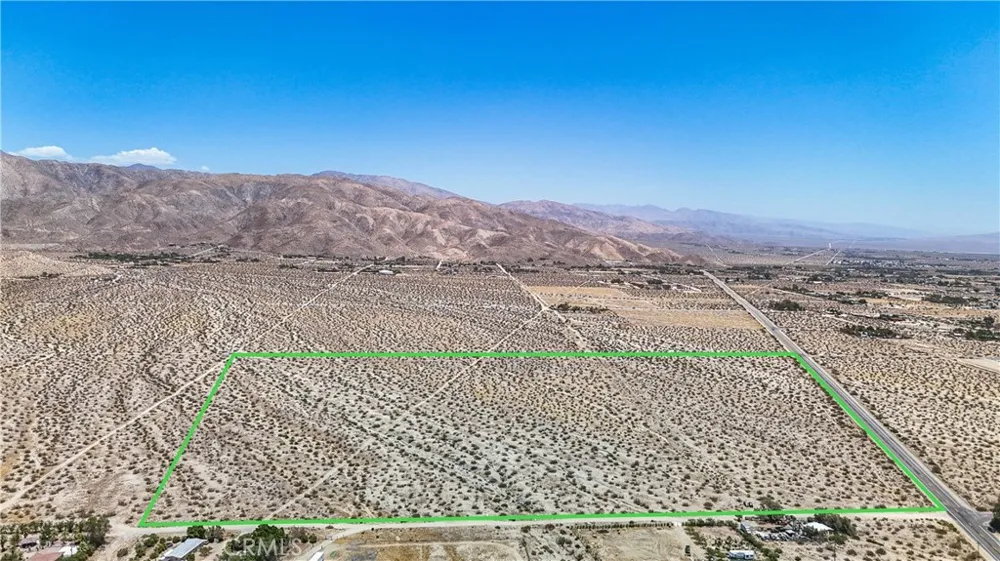 60 Dillon Road Sky Valley, CA 92241