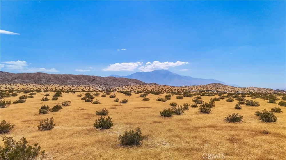 23 Ford Avenue Sky Valley, CA 92241
