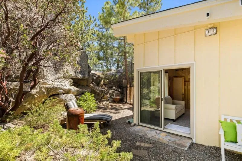 25630 Sunrise Drive Idyllwild, CA 92549