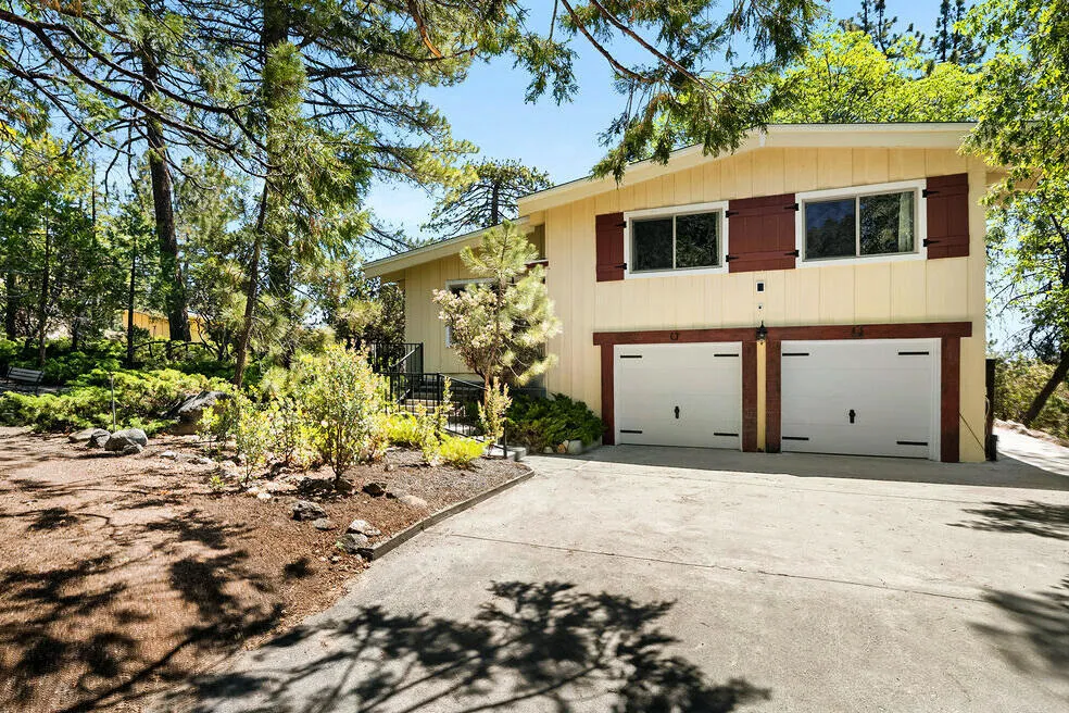 25630 Sunrise Drive Idyllwild, CA 92549