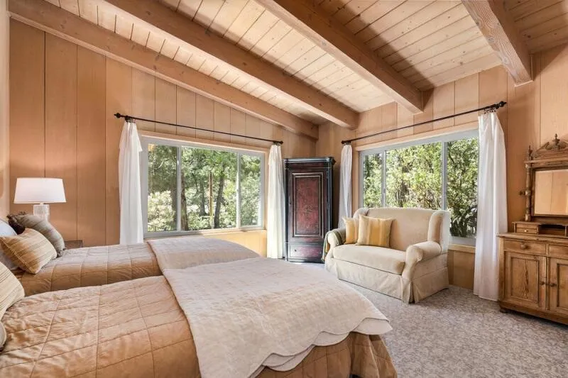 25630 Sunrise Drive Idyllwild, CA 92549