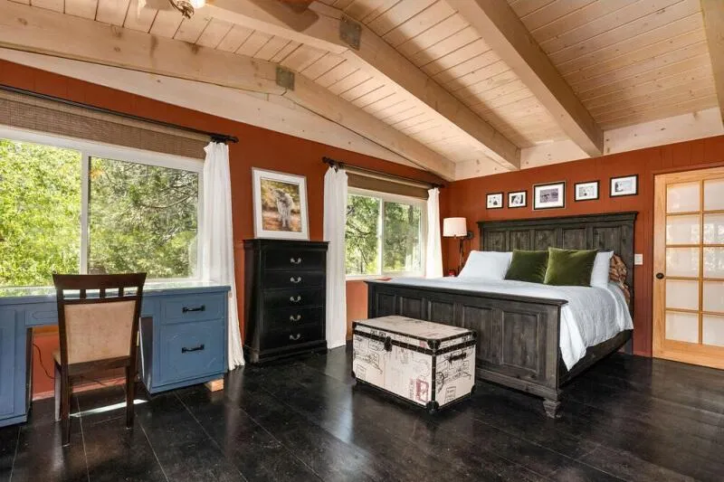 25630 Sunrise Drive Idyllwild, CA 92549