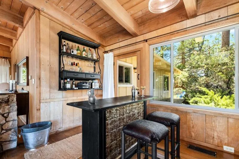 25630 Sunrise Drive Idyllwild, CA 92549