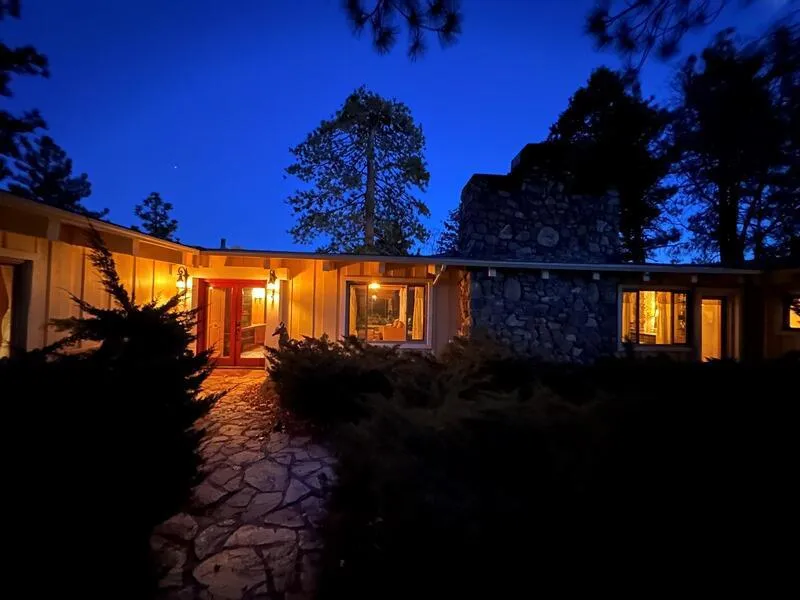 25630 Sunrise Drive Idyllwild, CA 92549