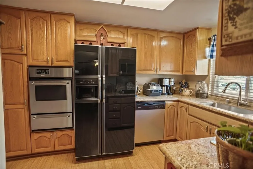 19334 Oak Crossing Newhall, CA 91321