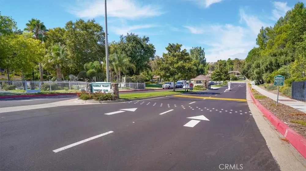19334 Oak Crossing Newhall, CA 91321
