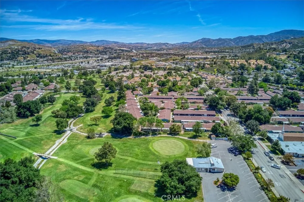 19334 Oak Crossing Newhall, CA 91321