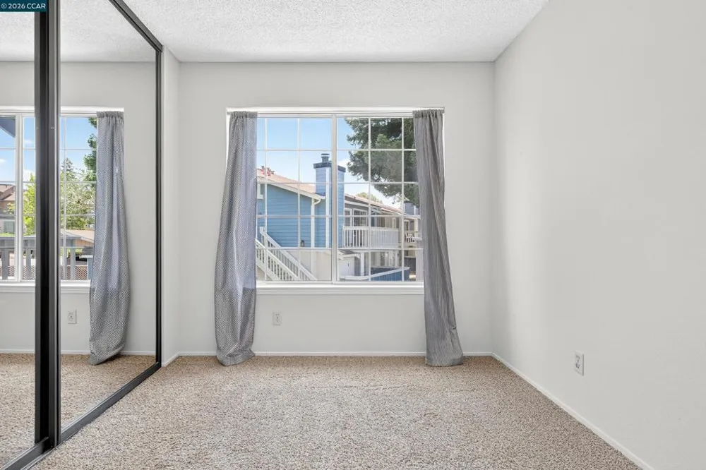 15 Glenwood Hercules, CA 94547