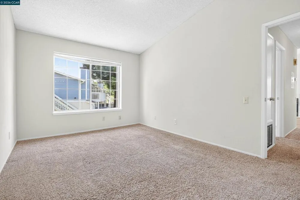 15 Glenwood Hercules, CA 94547