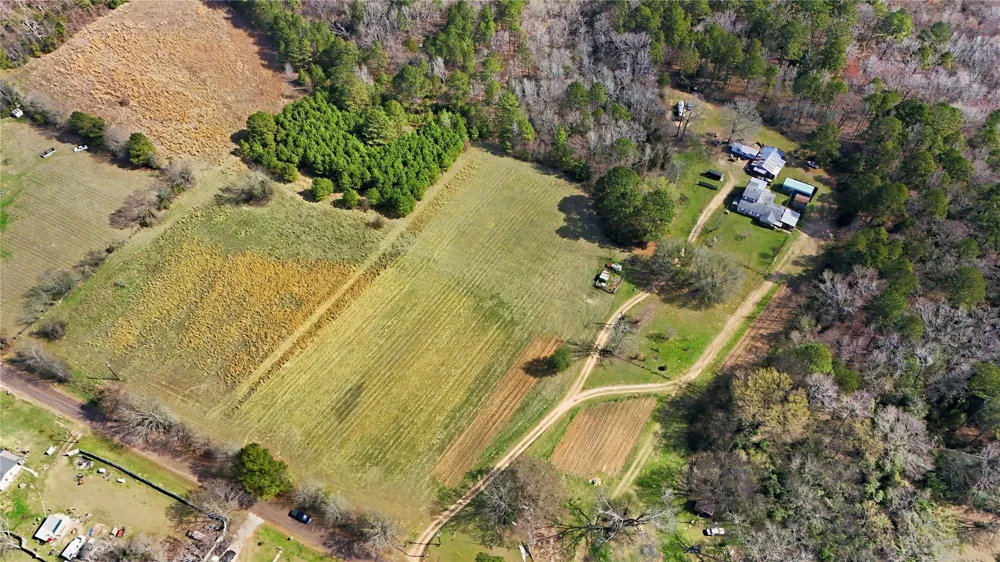 20524 County Road 4129 Lindale, TX 75771