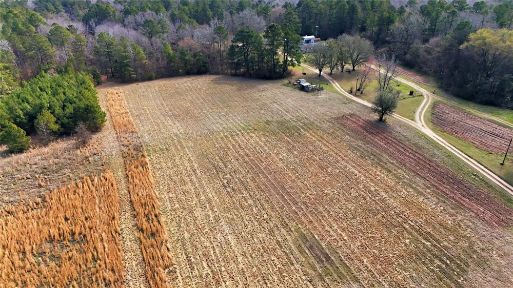 20524 County Road 4129 Lindale, TX 75771