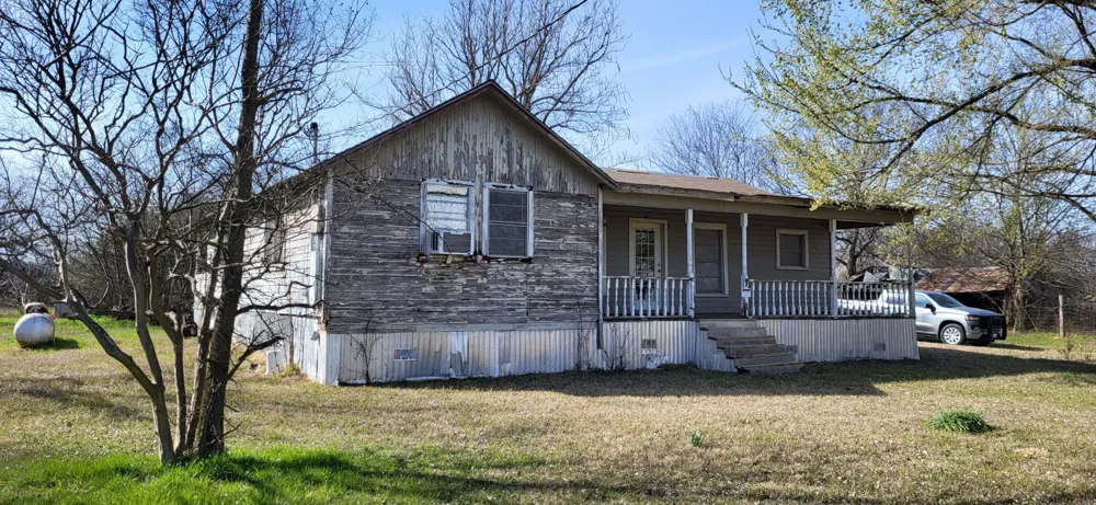 2846 County Road 2415 Pickton, TX 75471