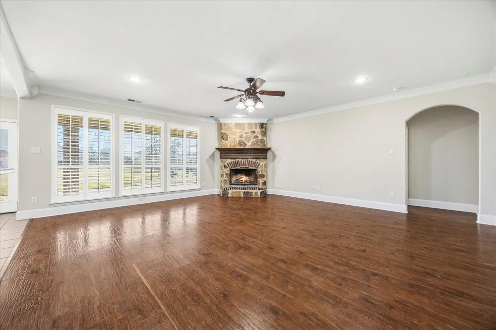 18176 Langford Lane Talty, TX 75126
