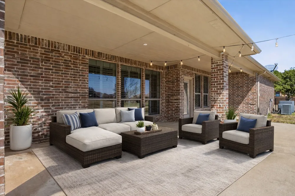 18176 Langford Lane Talty, TX 75126