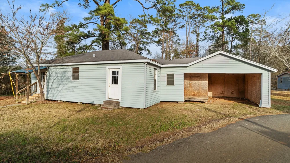 61 Kirby Trail Hosston, LA 71043