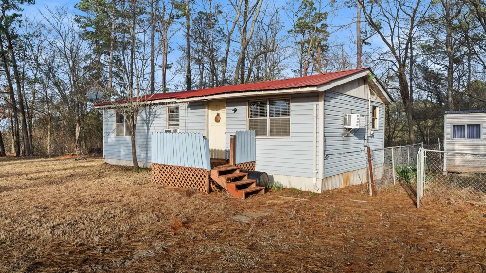 61 Kirby Trail Hosston, LA 71043
