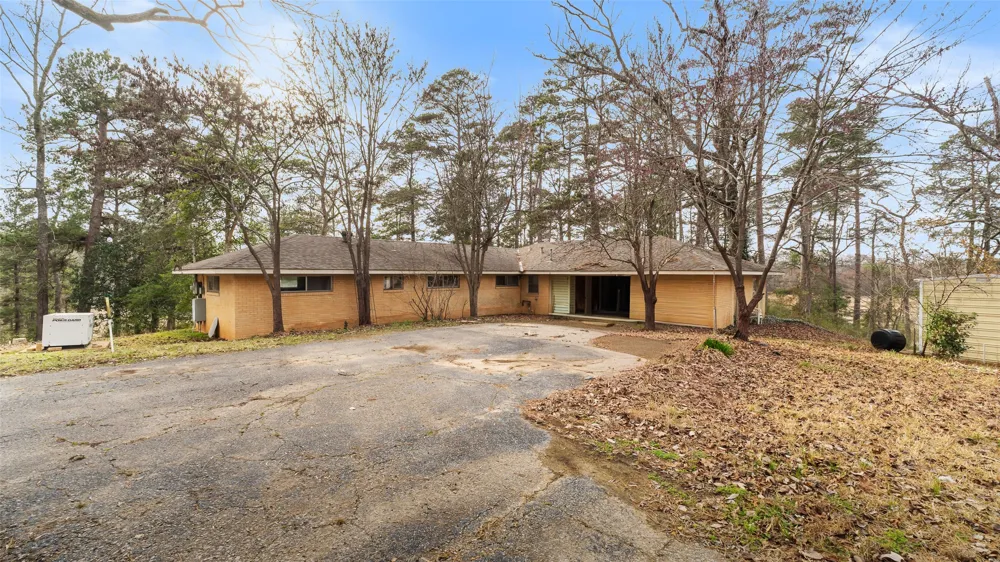 61 Kirby Trail Hosston, LA 71043