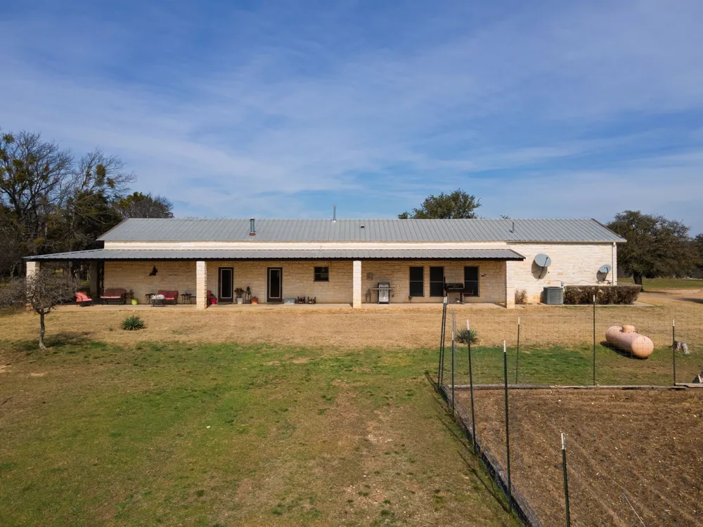 8089 Fm 580 E Kempner, TX 76539