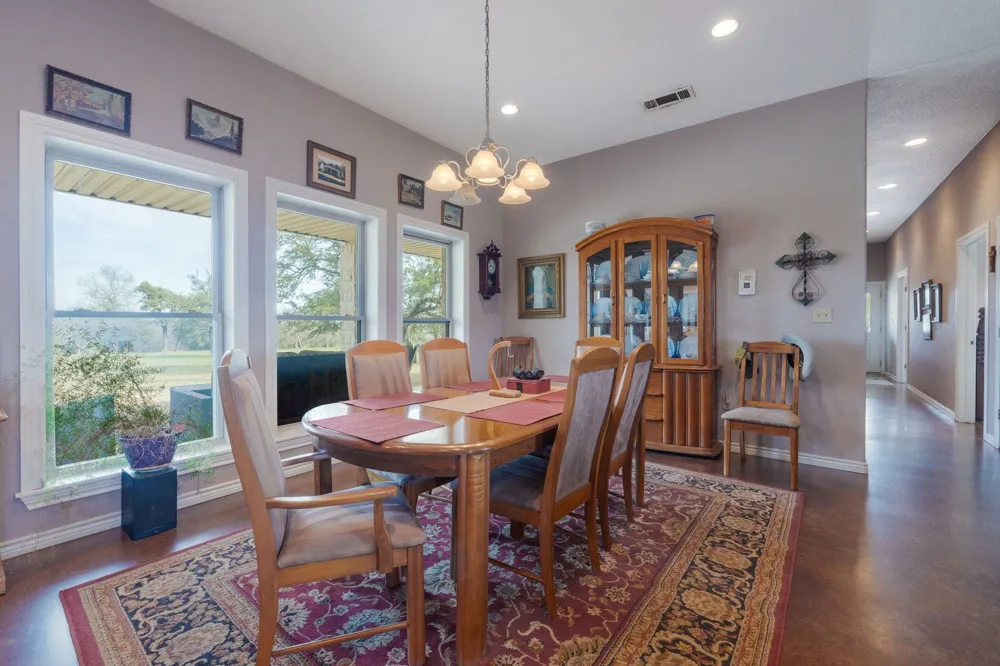 8089 Fm 580 E Kempner, TX 76539