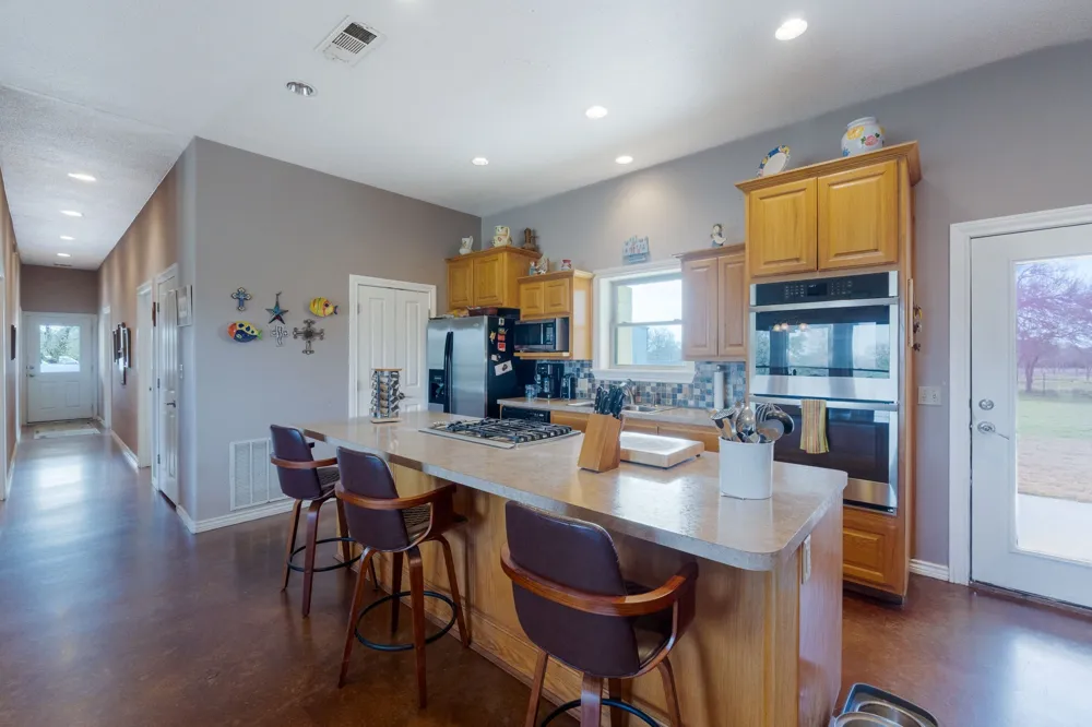 8089 Fm 580 E Kempner, TX 76539