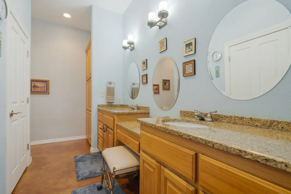 8089 Fm 580 E Kempner, TX 76539