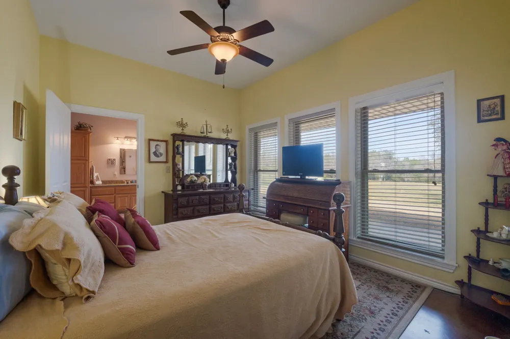8089 Fm 580 E Kempner, TX 76539