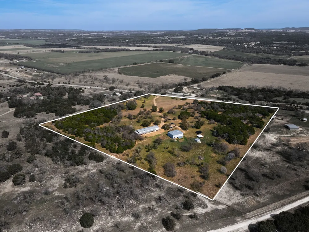 8089 Fm 580 E Kempner, TX 76539