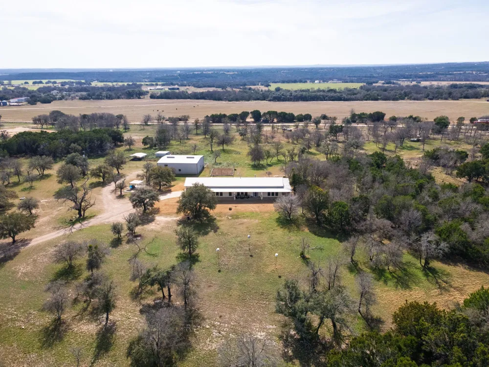 8089 Fm 580 E Kempner, TX 76539
