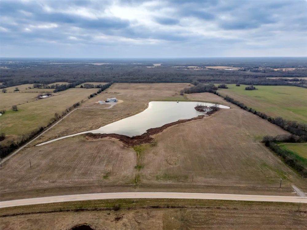 3025 Farm Road 900 W Saltillo, TX 75478