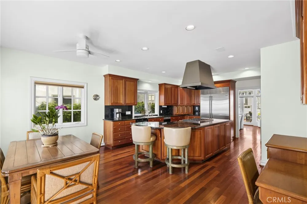 304 Marigold Corona del Mar, CA 92625