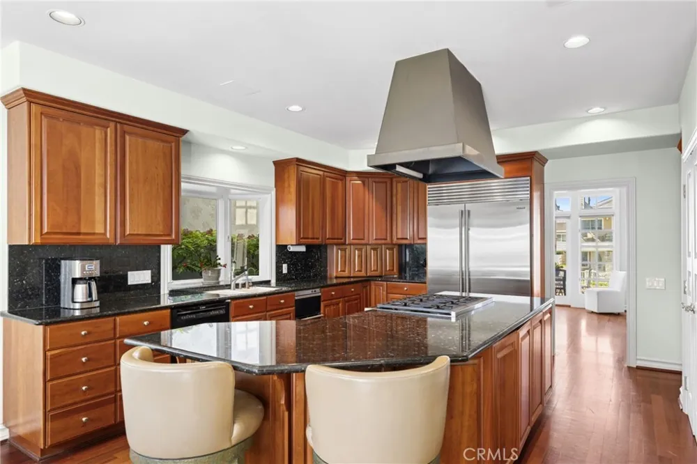 304 Marigold Corona del Mar, CA 92625