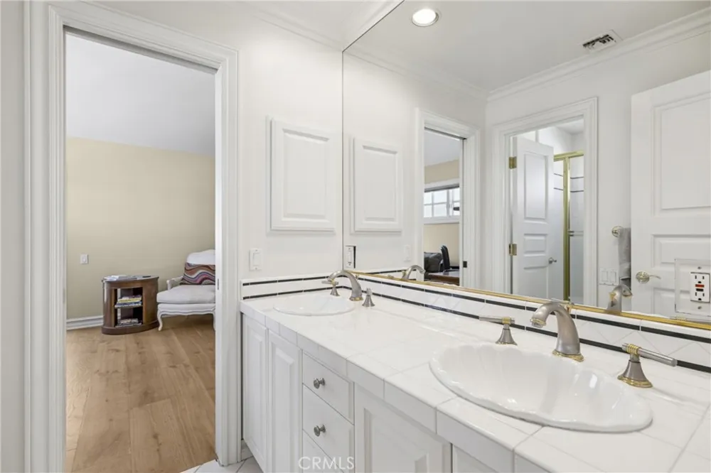 304 Marigold Corona del Mar, CA 92625