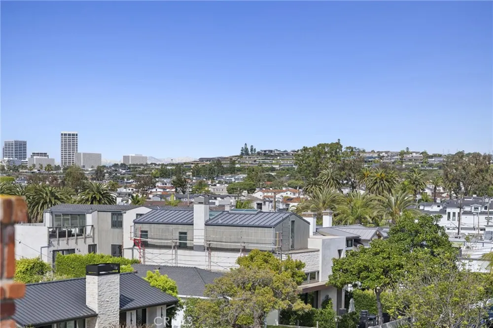 304 Marigold Corona del Mar, CA 92625