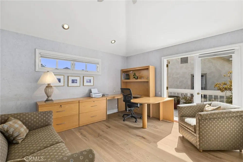 304 Marigold Corona del Mar, CA 92625