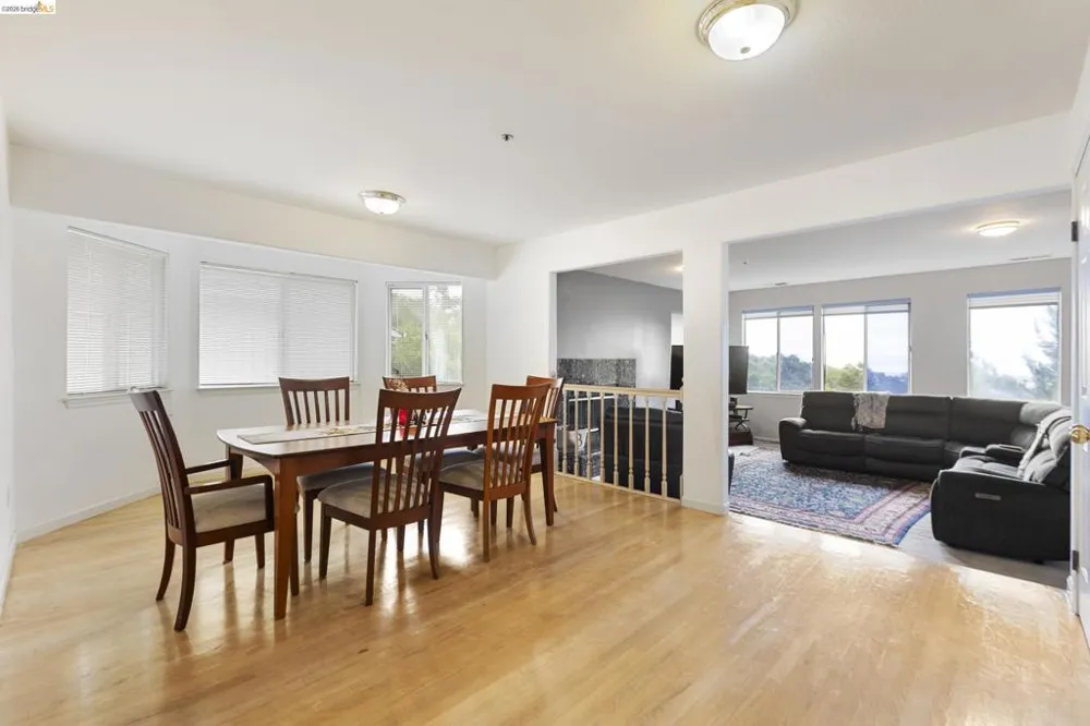 2745 Butters Drive Oakland, CA 94602