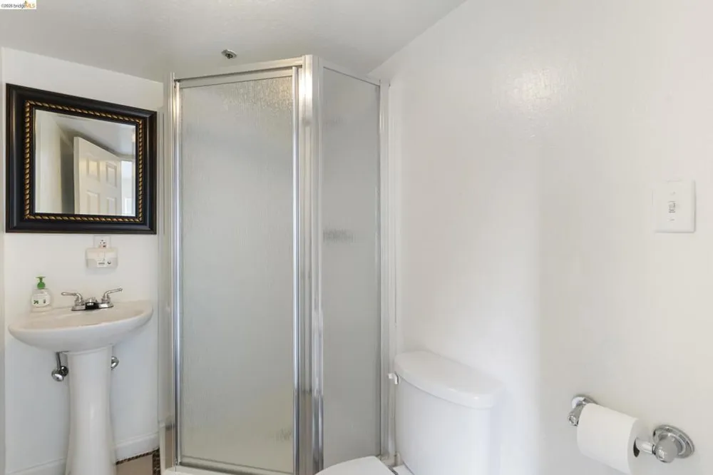 2745 Butters Drive Oakland, CA 94602