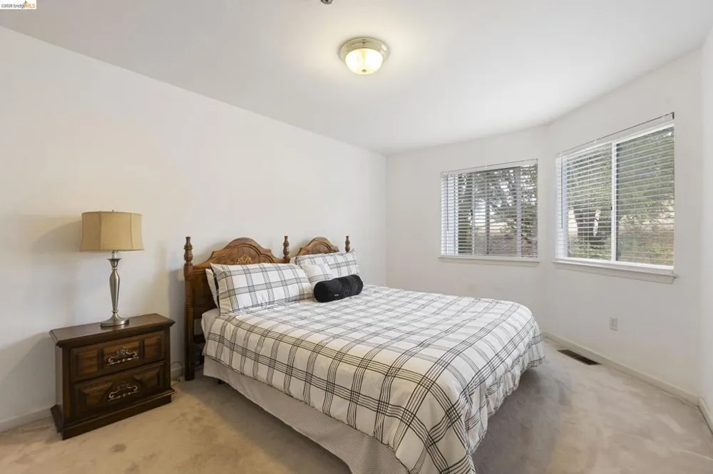 2745 Butters Drive Oakland, CA 94602