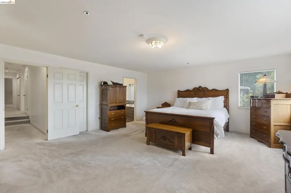2745 Butters Drive Oakland, CA 94602