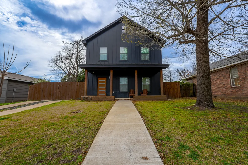 1904 17th Waco, TX 76707