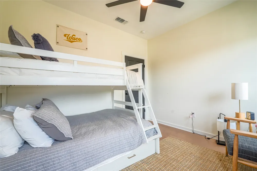 1904 17th Waco, TX 76707