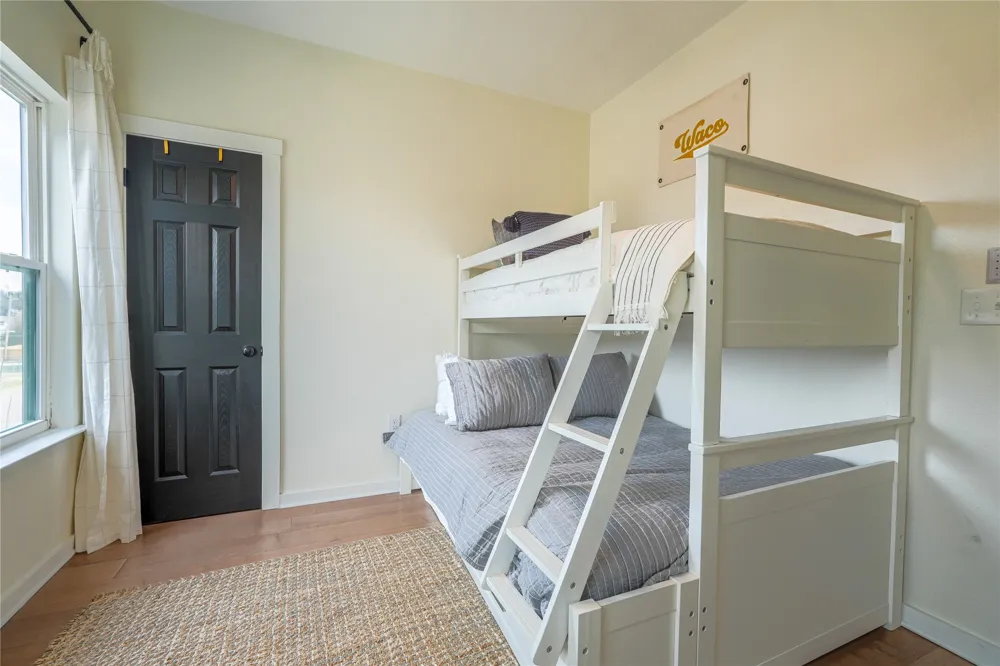 1904 17th Waco, TX 76707