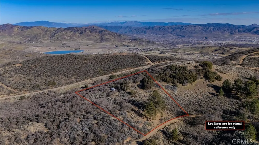 23131 Constance Way Tehachapi, CA 93561