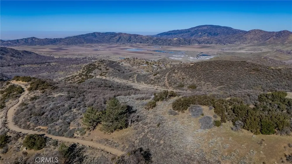 23131 Constance Way Tehachapi, CA 93561