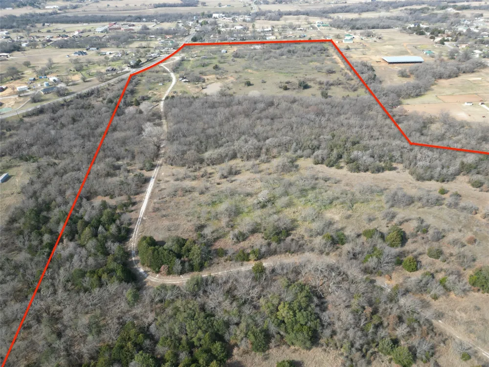 161 E Reno Road Reno, TX 76020