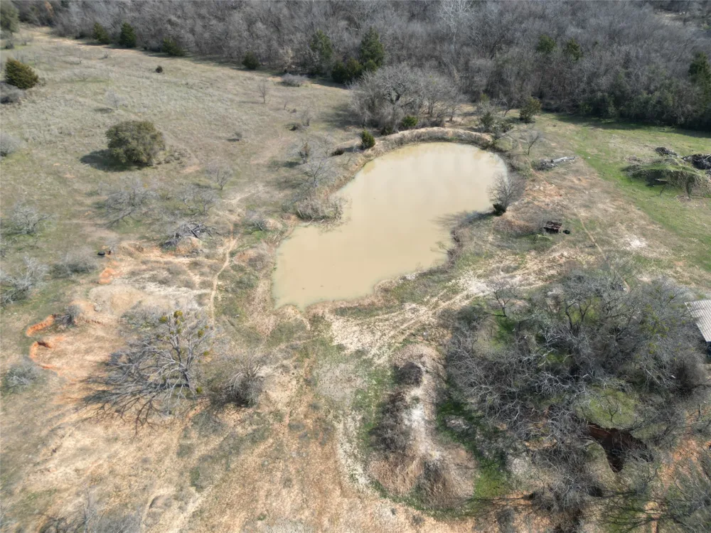 161 E Reno Road Reno, TX 76020