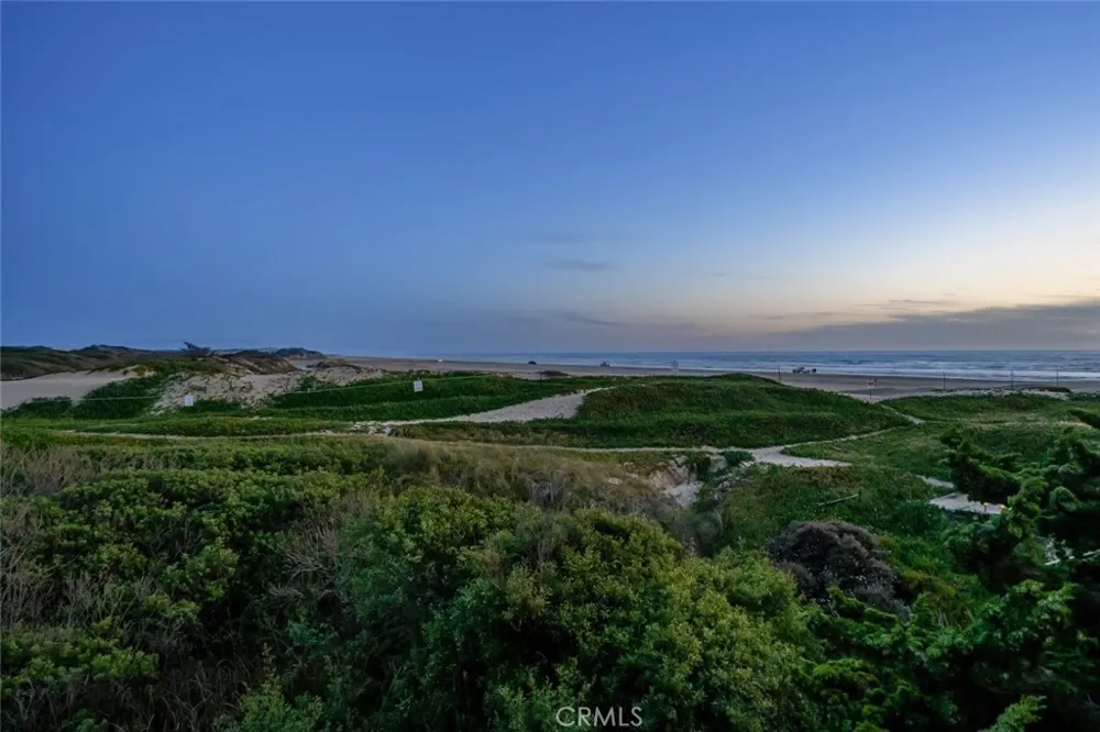 1839 Strand Way Oceano, CA 93445