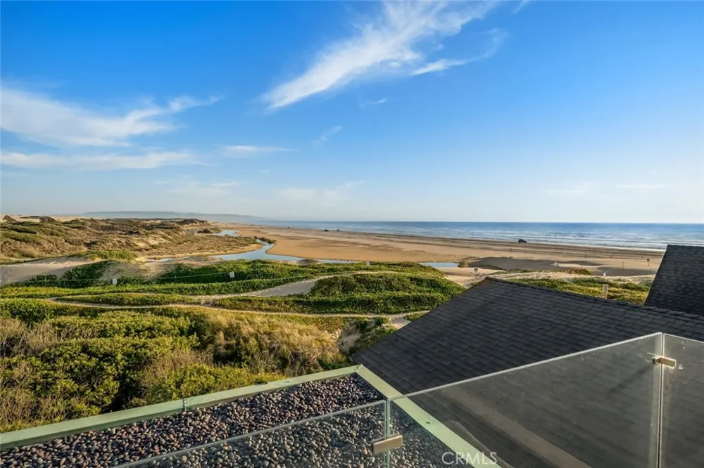 1839 Strand Way Oceano, CA 93445