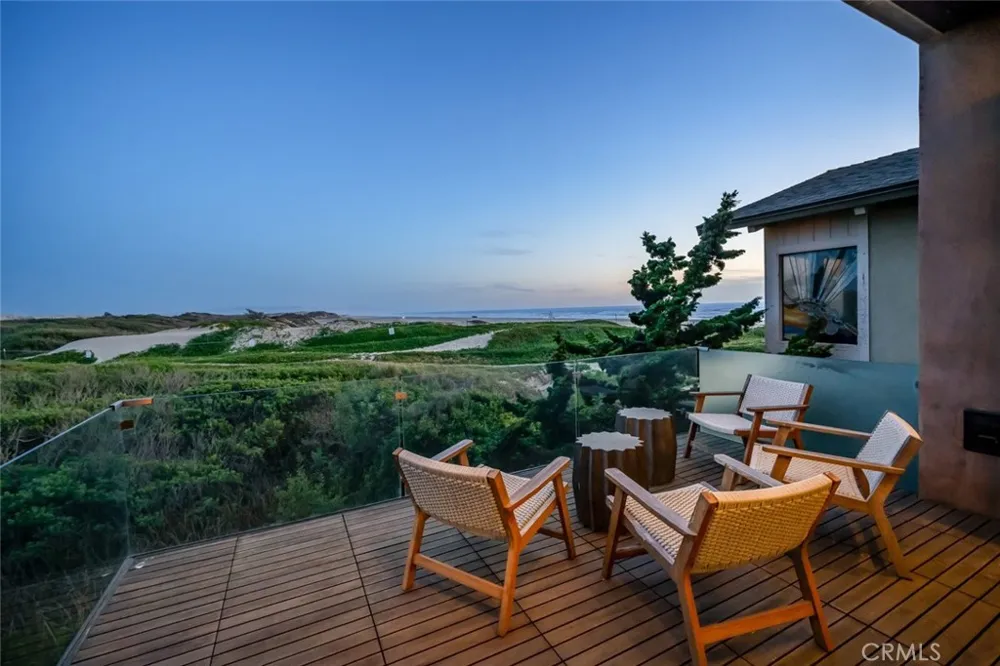 1839 Strand Way Oceano, CA 93445